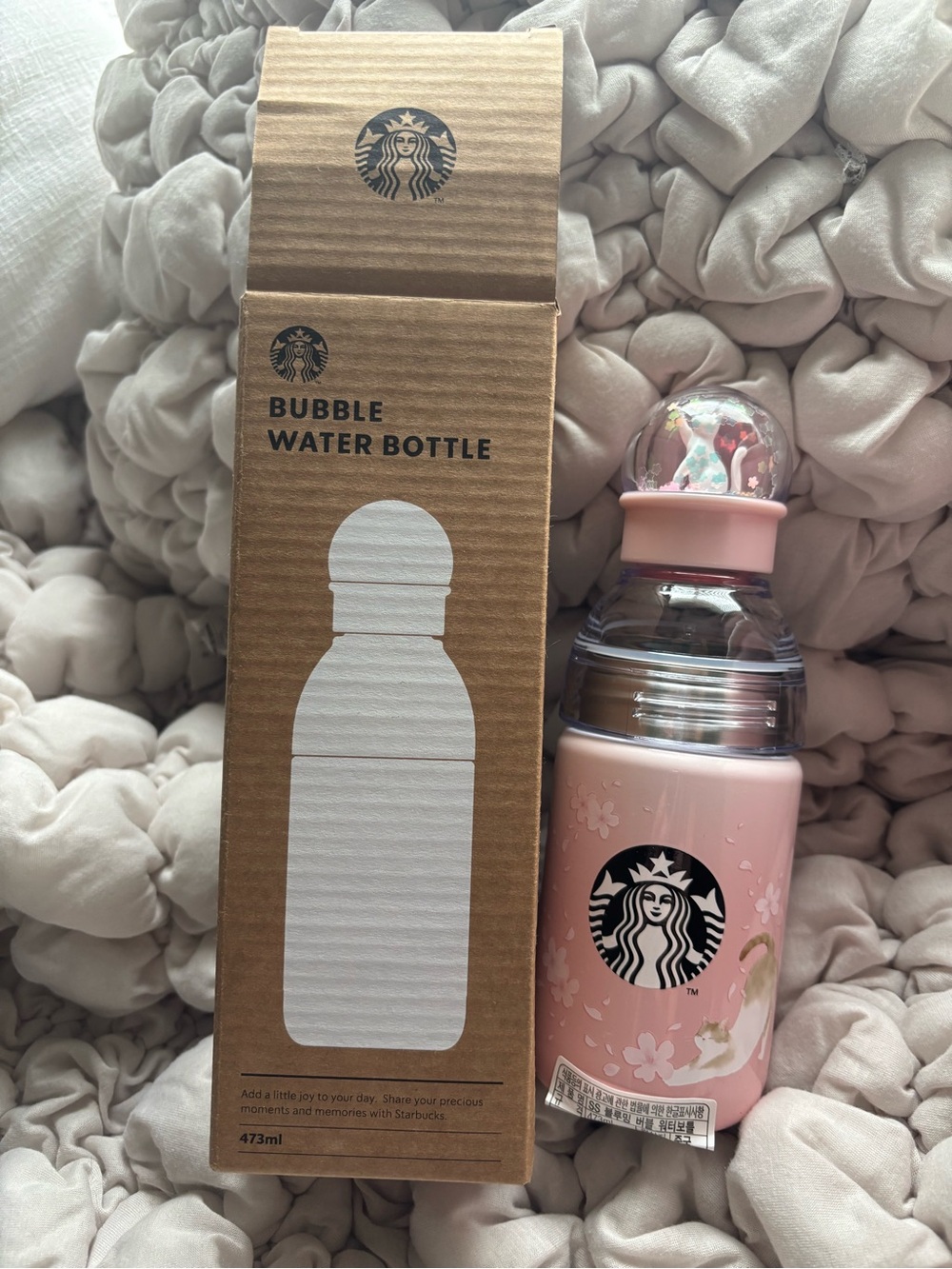 Starbucks 16 oz special edition Japan Cherry Blossom bubble water bottle
